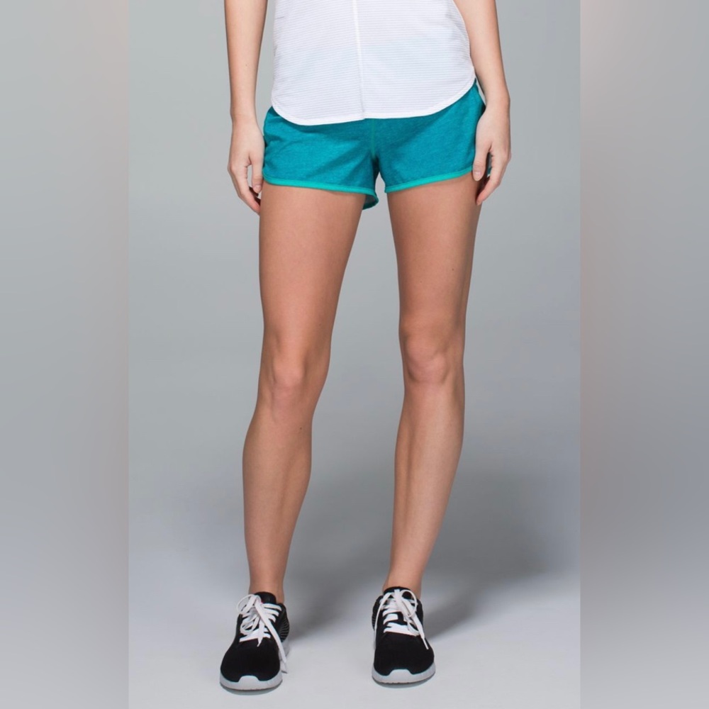 💙 Lululemon Speed Short